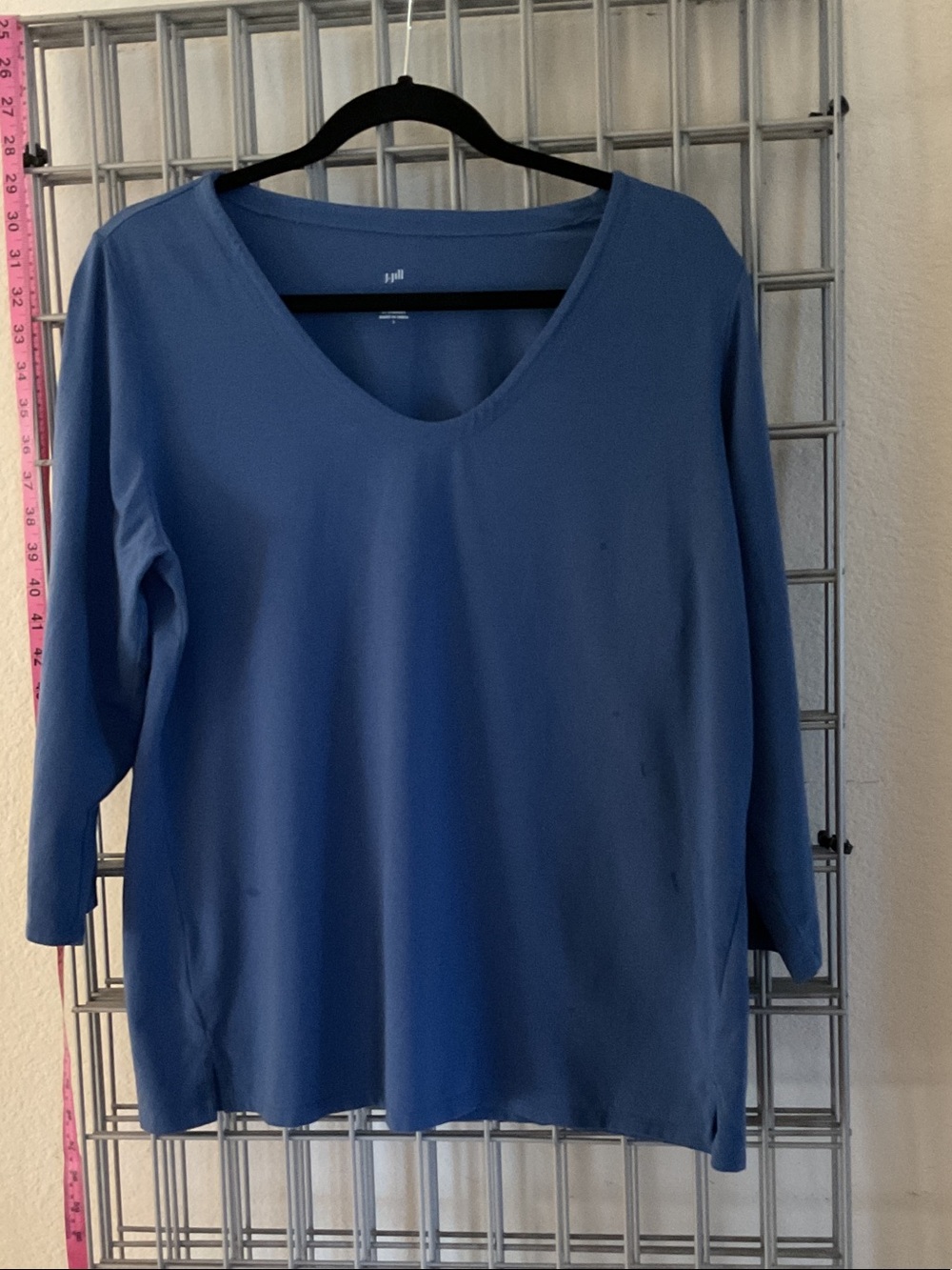 J Jill Blue V-Neck 3/4 length Sleeve Top EUC